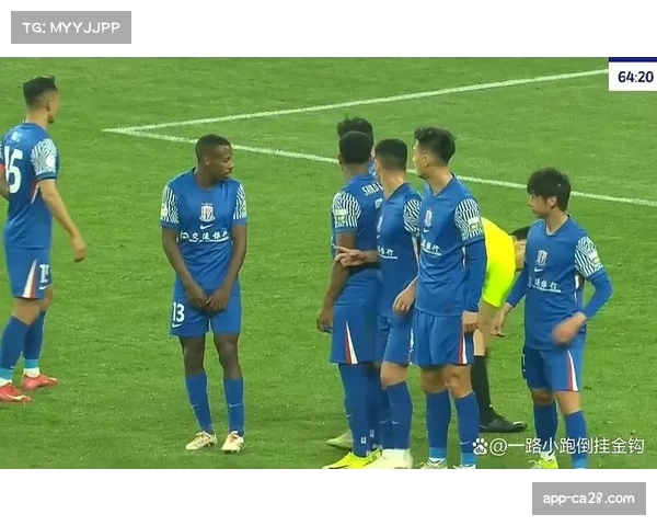 中超争冠焦点之战：海港浙江、申花深圳精彩对决央视直播